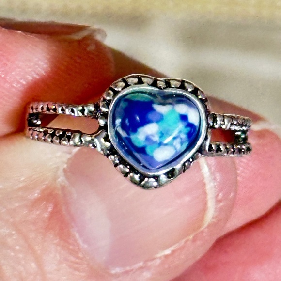 Silver ring w/heart cut multi-blue colored stone, most likely Mosaic Jasper NWOT - Picture 4 of 15